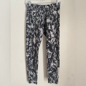 Nike Black and White Just Do It Leggings